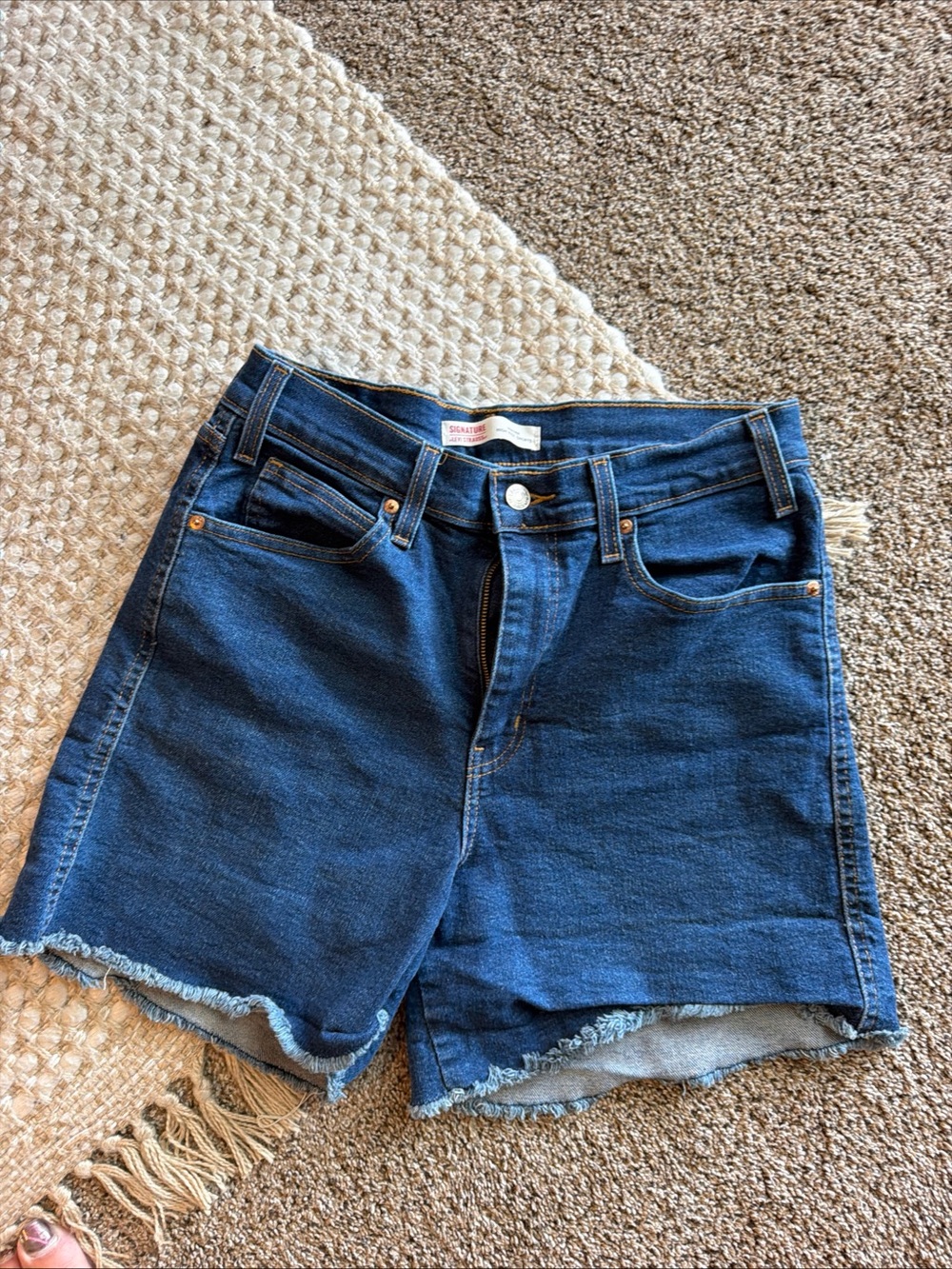 Signature by Levi Strauss Dark Blue High-Rise Frayed Hem Jean Shorts 12